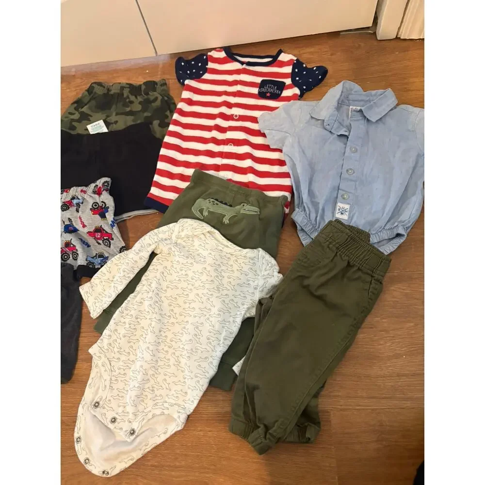 Lot of 16 Pieces‎ of Boys Size 3-6 Months Clothes